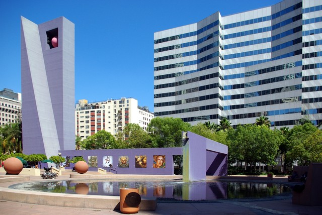 Obra - Pershing Square