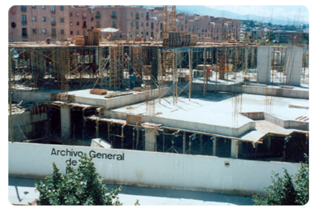 Principio de la archivista