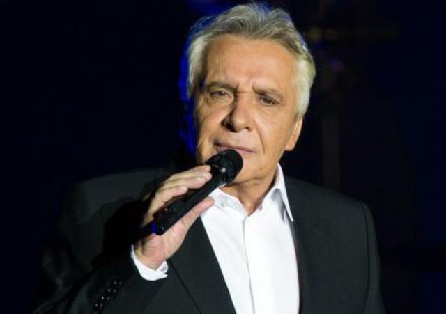 Michel Sardou (1947- ) : Je vole