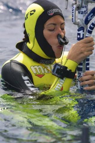 Campeã mundial morre ao tentar os 171m