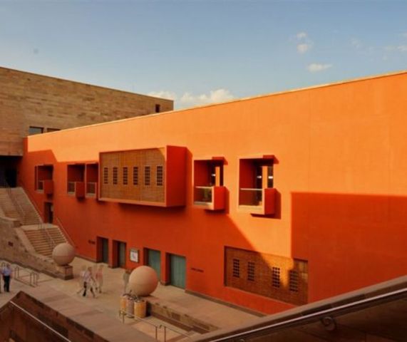 Obra: Universidad Americana en El Cairo
