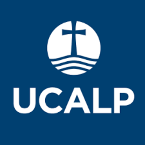 Docente en la Universidad Católica L.Plata