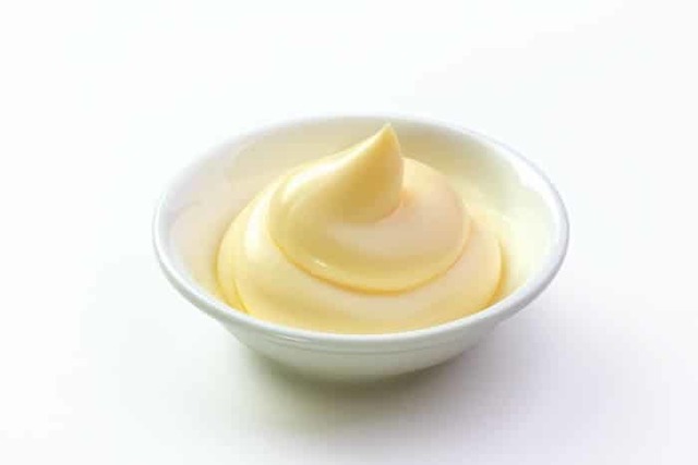 ALIMENTOS: Por otra parte, los coloides han sido y siguen siendo muy importantes tanto en nuestra vida cotidiana como en la industria.