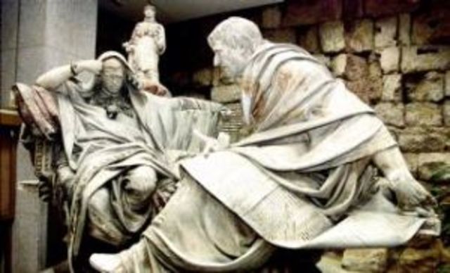 Se mejora la visión con un vaso lleno de agua