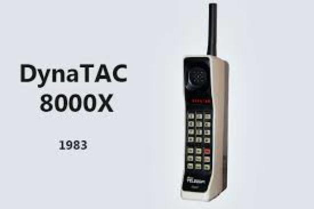 1983 El primer sistema comercial con tecnología AMPS