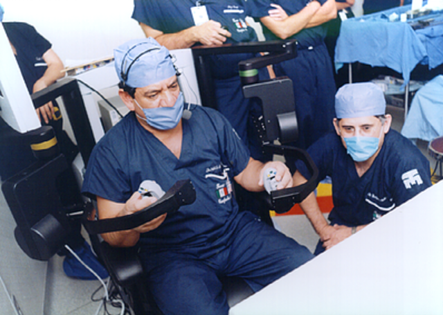 Conexion medico- robot