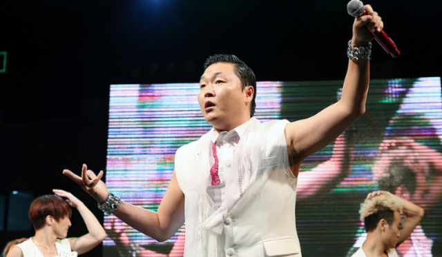 First Video to Reach One Billion Views