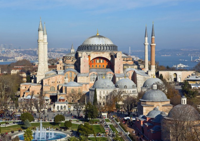 The Hagia Sophia reconstructed by Anthemius and Isidorus in Byzantine (ca. 360 - 1453 CE).