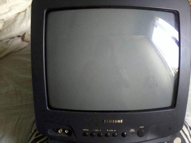 TV samsung tubo 20 pulgadas