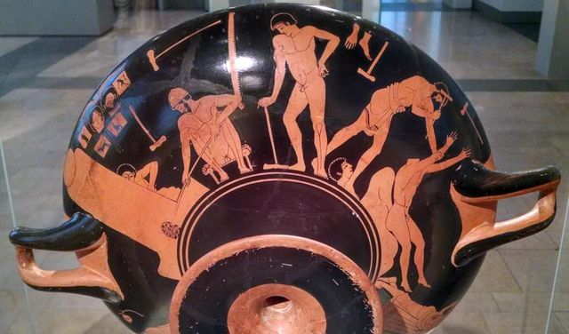 Foundry Painter. A Bronze Foundry, Early Classical Period, 490-480 BCE