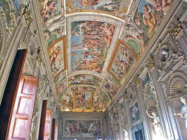 Southern	Baroque 3  Farnese Gallery frescoes (1597-1608) by Annibale Carracci