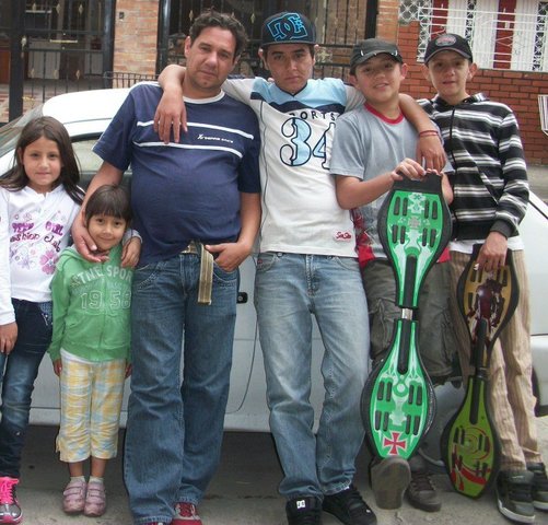 en familia