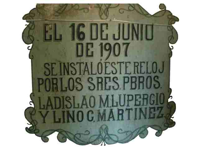 Don Lino compra el reloj parroquial