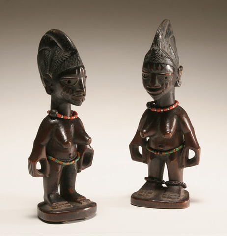 Twin Figures  - Africa - 1700