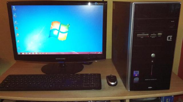 Primera Computadora de Escritorio