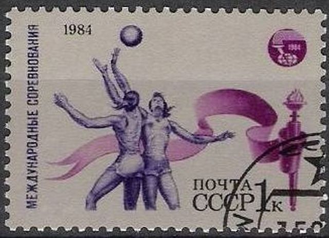 La URSS y sus aliados (excepto Rumania) boicotean los Juegos Olímpicos de Los Angeles