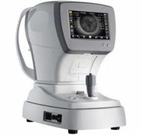 AUTOREFRACTOMETRO