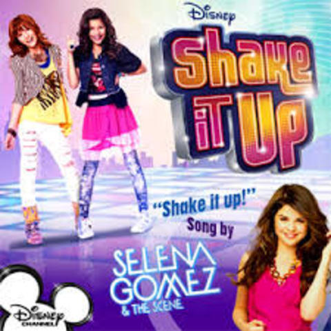 Canción en Shake it up