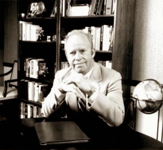 Philip B. Crosby creo el movimiento cero defectos