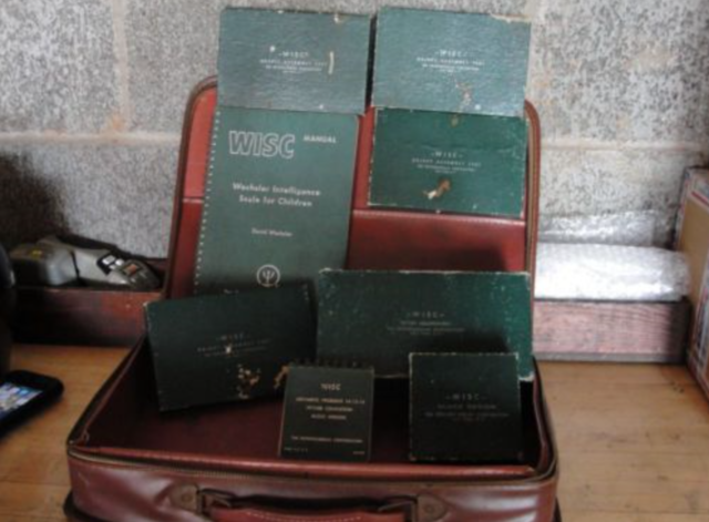 Se publica la Escala de Inteligencia Wechsler para Niños.