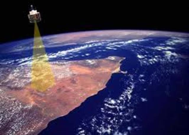 Primeras redes vía Satélite