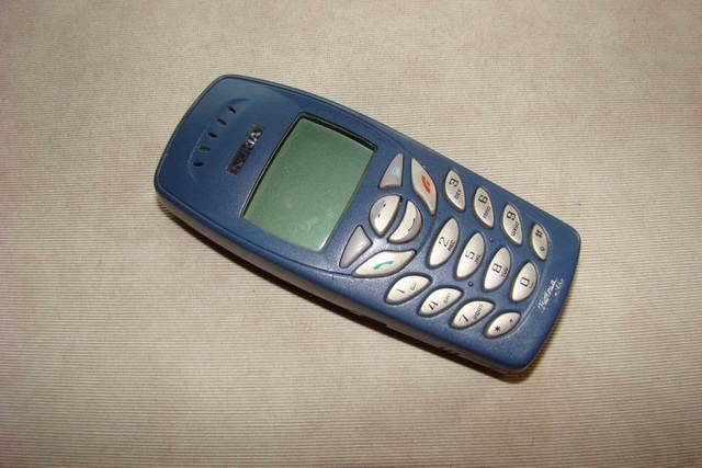 CEL NOKIA 1220