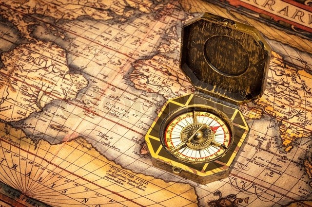 Invento de brújula