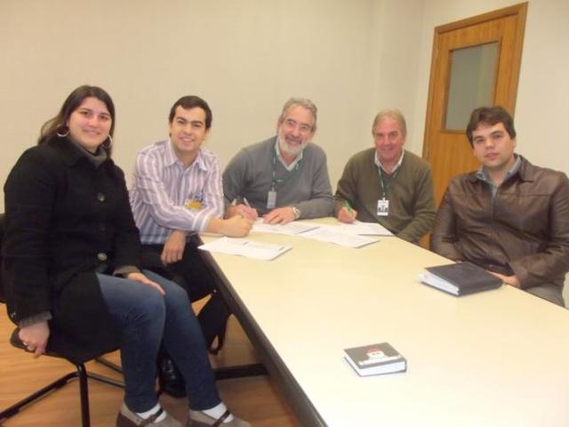 HU firma convênio com a LIFEMED