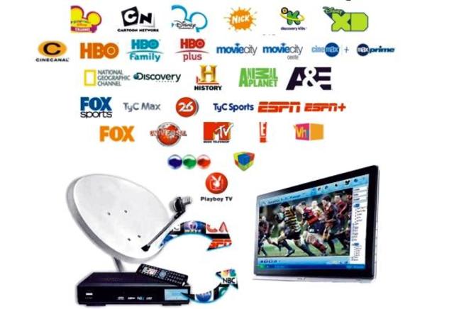 Primer satélite de telecomunicaciones