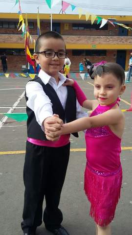 mi hermano aprendio a hablar