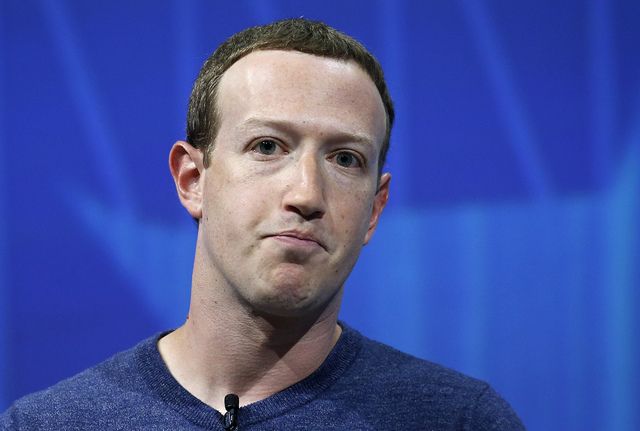 MARK ZUCKERBERG TRIES TO BUY SNAPCHAT FOR $3 BILLION