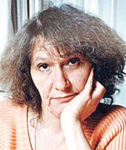 Blanca Wiethüchter, (La Paz, 1947 - Cochabamba, 16 de octubre de 2004) fue una poeta, ensayista, docente y crítica literaria boliviana.