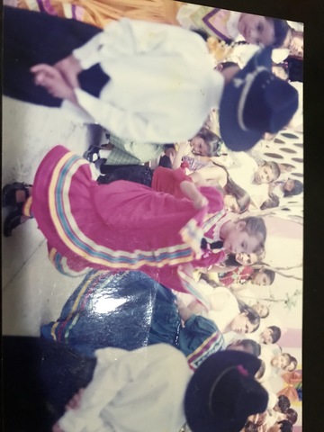 Primera vez que bailé folklore.