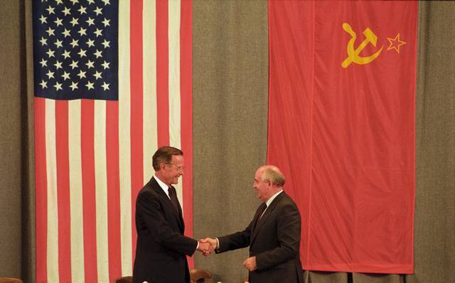 Disolución de la URSS (Fin de la Guerra)