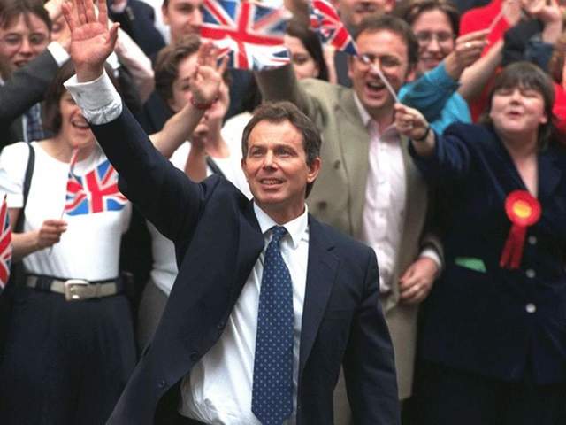 Tony Blair Gana las Elecciones