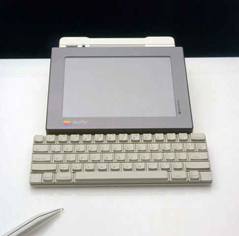 Celular Motorola's DynaTAC y Bashful