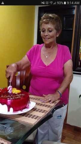 El Cumpleaños De Mi Abuela