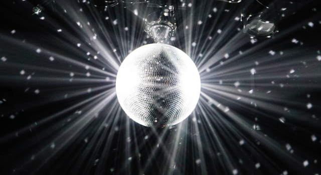 Twitter boasts 328 million users!