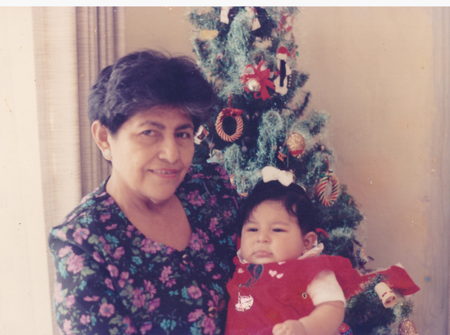 Nace Mariana Hernández