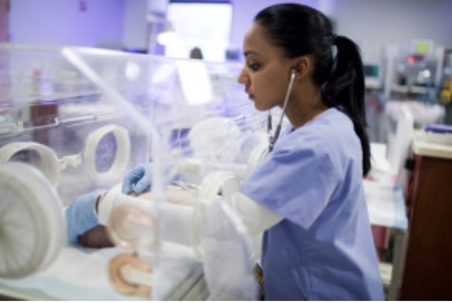 What can I expect as a Neonatal Nurse?