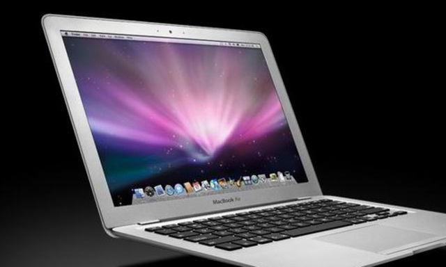MACBOOK AIR