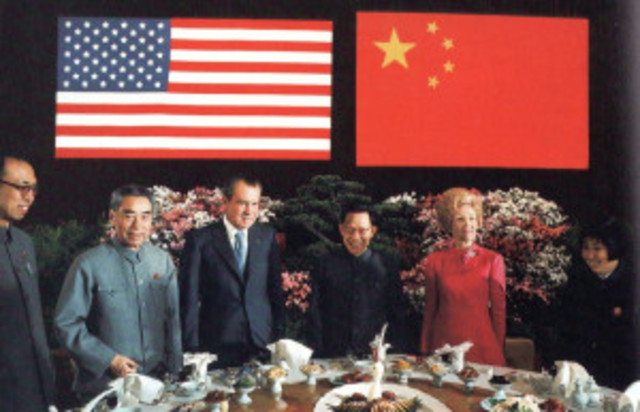 Nixon visita China