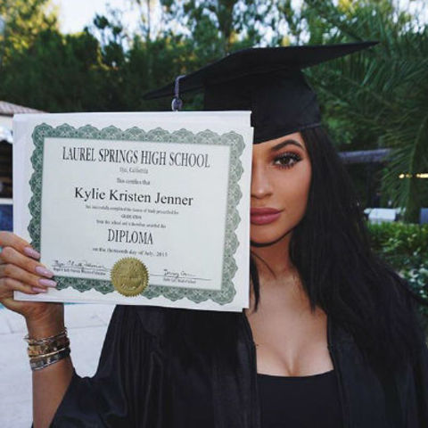 COMPLETING UNIVERSITY