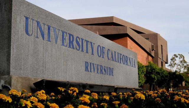UNIVERSIDAD DE CALIFORNIA