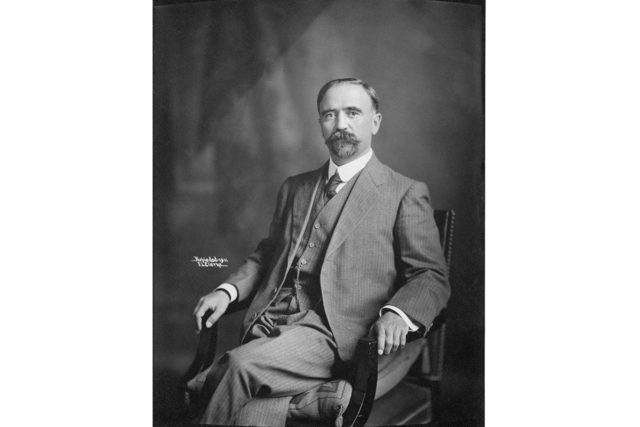 Nuevo Presidente  de  la  República