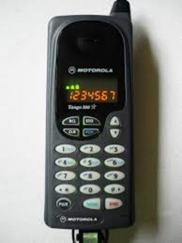 Me compre mi primer celular