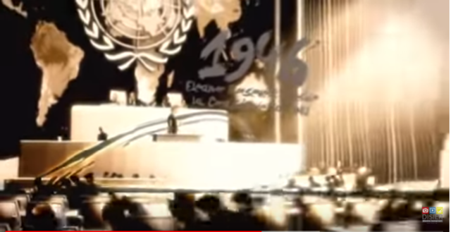 Eleanor Roosevelt presede la Comisión de los Derechos Humanos