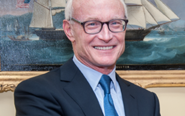 MICHAEL PORTER (23 de mayo de 1947)