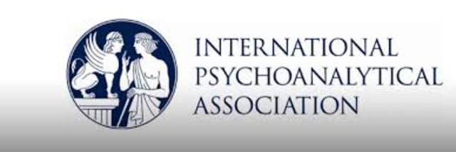 Inicia asociación psicoanalítica internacional
