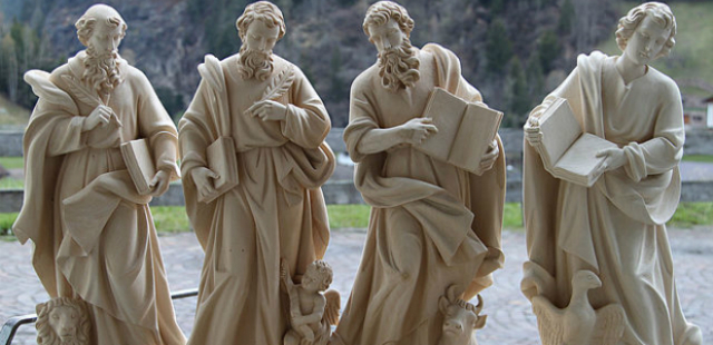 COFRADÍA DE LOS 4 EVANGELISTAS